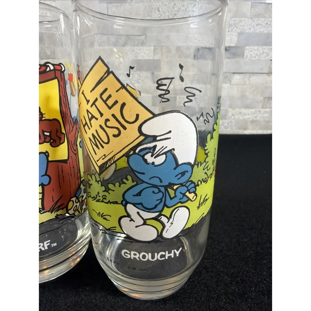 Vintage 1983 Smurfs Glasses Handy Smurf Grouchy Smurf Wallace Berrie‎ Set of 2